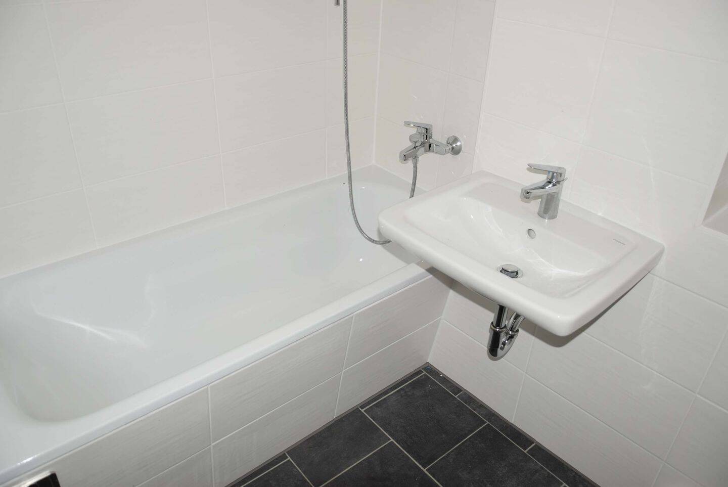 *1-Zimmer-Wohnung im 3.Obergeschoss jetzt wieder frei* – Leipzig – Vorschaubild 5