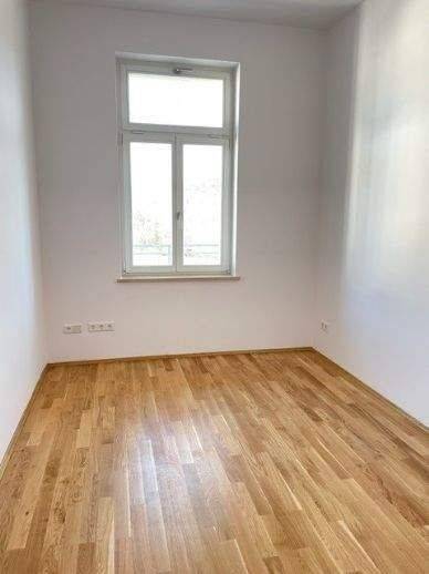 +++MODERNE Wohnung mit Parkett, Fußbodenheizung, Balkon u. Gartenanteil sowie EBK+++ – Chemnitz – Vorschaubild 4