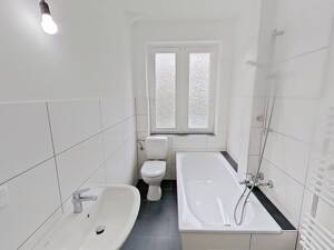 Gemütliche 2-Zimmer-Wohnung mit modernem Tageslichtbad und großer Küche – 33607 Bielefeld – Vorschaubild 8