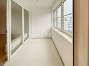 PRAKTISCH & SONNIG | 2-ZIMMER-WOHNUNG | AUFZUG & WINTERGARTEN| SAMARITERKIEZ | PROVISIONSFREI | – 10247 Berlin – Vorschaubild 9