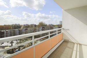 Moderne Eigentumswohnung mit Südbalkon, Aufzug und barrierefreiem Zugang – 47198 Duisburg – Vorschaubild 3