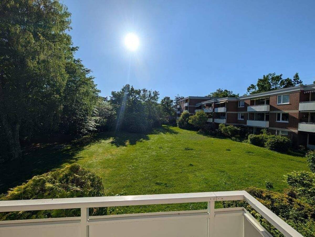 Sehr sonnig - sehr ruhig - inkl. TG-Stellplatz – 22559 Hamburg – Bild 1 von 9