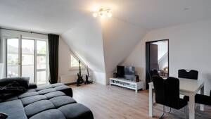 Moderne Eigentumswohnung mit Garage und Balkon zentral und ruhig gelegen in Dellbrück – 51069 Köln – Vorschaubild 3