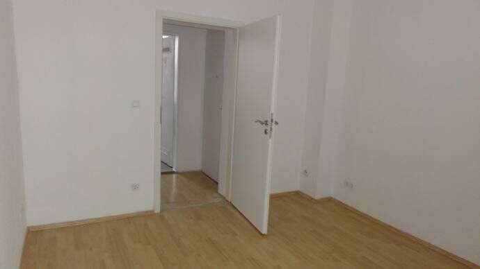 ruhige und gepflegte 2-Zimmer-Wohnung in Nürnberg, frei ab 01.10.2026 – Nürnberg – Vorschaubild 5