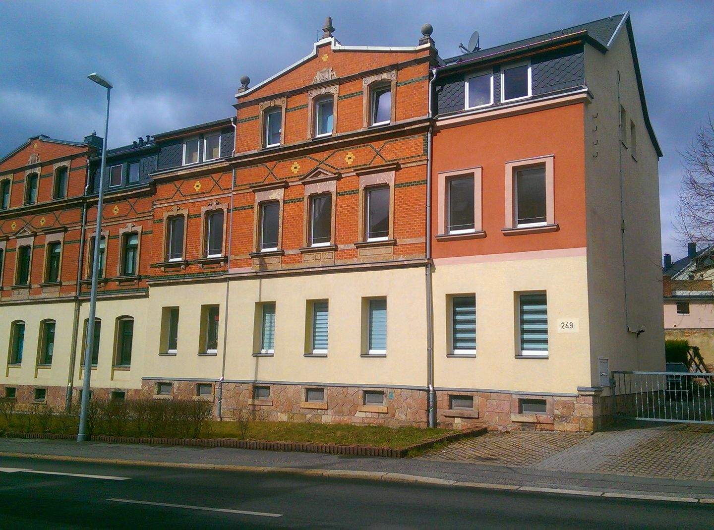 gemütliche 1-Zimmer-Wohnung in Chemnitz-Ebersdorf, Stellplatz möglich