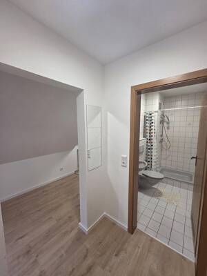 Schöne 1-Zimmer-Wohnung in Fürth-Dambach - bezugsfrei & sofort verfügbar – 90768 Fürth – Vorschaubild 8