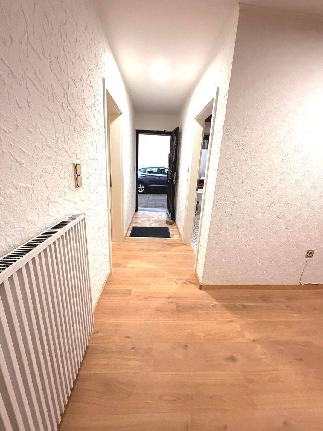 Charmantes Einfamilienhaus mit Garage, Scheune und zusätzlichem Gartengrundstück in Großlittgen – Großlittgen – Vorschaubild 7