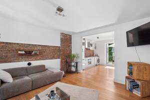 Altbau trifft modernes Wohnen - Exklusive Maisonette in Barmbek-Süd
