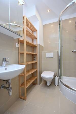 Modern möblierte Wohnung mit Internet in Stuttgart Mitte – 70190 Stuttgart – Vorschaubild 4