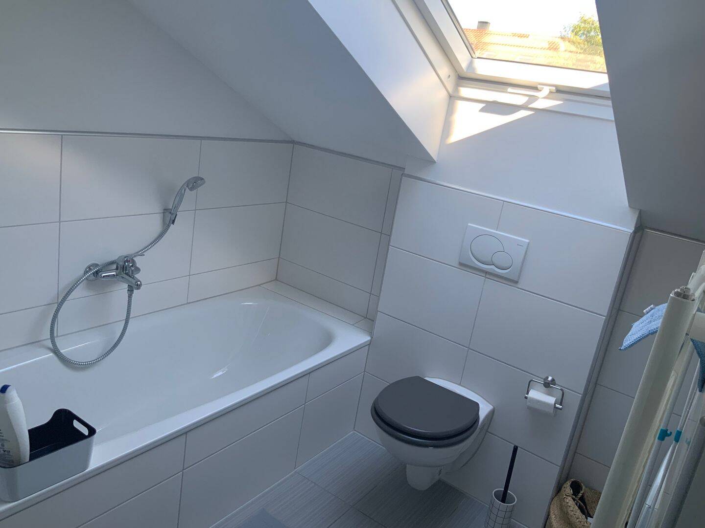 Exklusive 2-Zimmerwohnung an berufstätigen Single – Würzburg – Vorschaubild 6