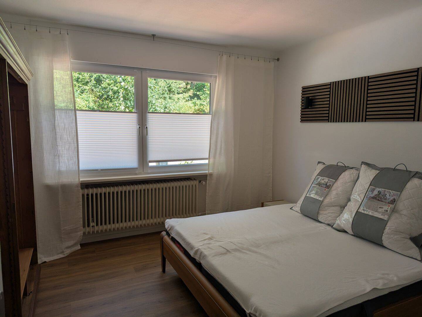 Voll möblierte 3-Zimmer-Wohnung am Stadtwald – Saarbrücken – Vorschaubild 8