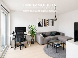 S-Untertürkheim: Charmante 1,5-Zimmer-Maisonette-Wohnung mit großer Galerie und Loggia