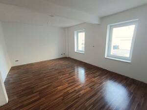 Ihr neues Zuhause! Schöne 2- Raum Wohnung, Nähe Uniklinik
