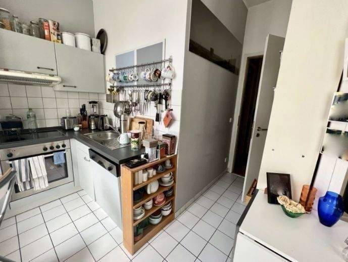 TOP ADRESSE NÄHE ZIONSKIRCHPLATZ - MIT PARKETT & BALKON - ZUR ZEIT VERMIETET – Berlin – Vorschaubild 4