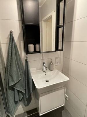 Stadtoase - zentrale und ruhige Wohnung mit Tiefgaragenplatz und eigenem Garten – 34125 Kassel – Vorschaubild 5