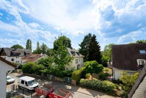 Charmante 2-Zimmer-DG-Wohnung mit Keller, Dachspitz und TG nahe Offenbacher Innenstadt & Mainufer