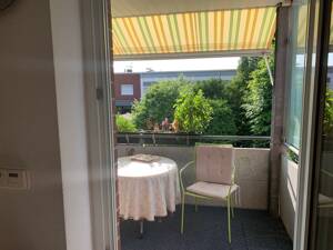 Tolle Wohnung in kleinem MFH im Düesbergviertel von Münster - 1.OG mit Südwestbalkon, moderner EBK,Tageslichtbad, nagelneuer Heizung und Tiefgarage !! – 48163 Münster – Vorschaubild 3