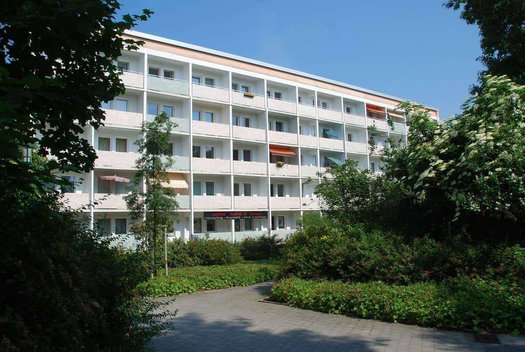 Tolle 2-Raum-Wohnung mit Balkon zum Entspannen – Chemnitz – Vorschaubild 4