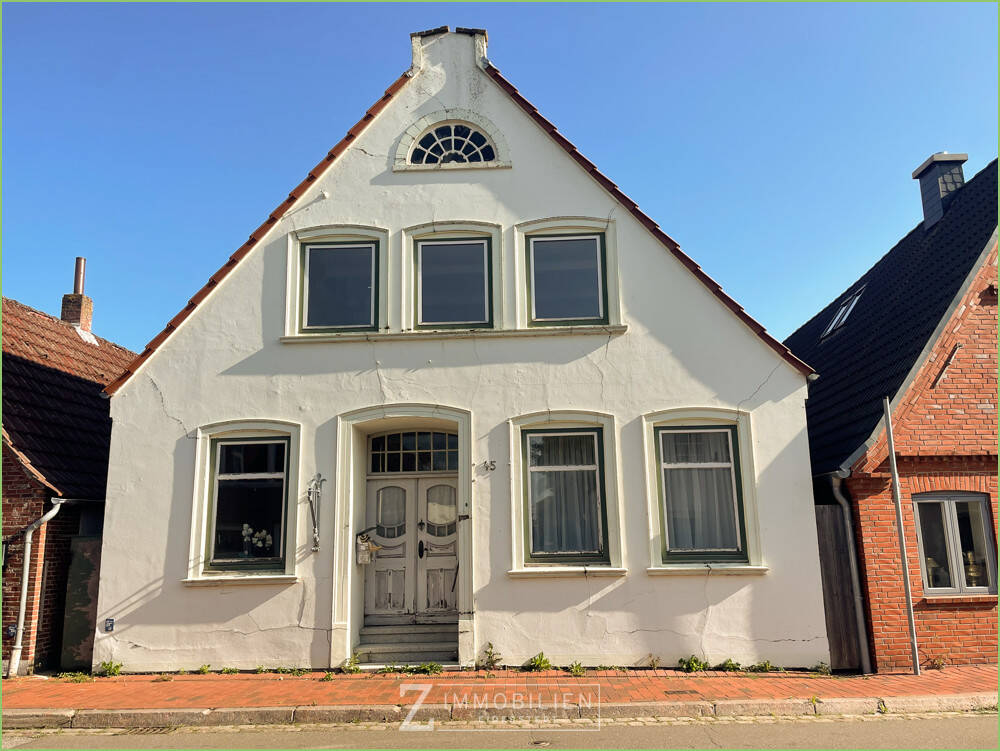 Wohnhaus im Dornröschenschlaf** – Garding – Bild 1 von 9