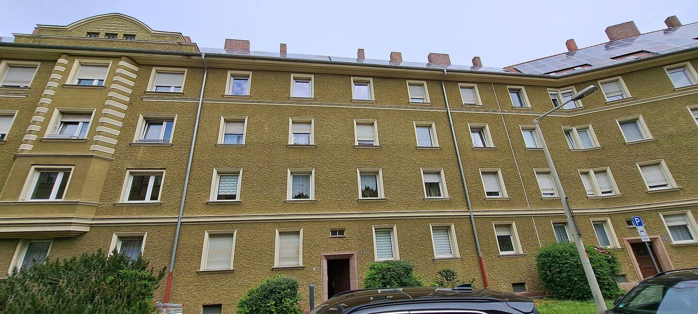 Sanierte 3-Zimmer-Wohnung im 3. Obergeschoss in 90443 Nürnberg