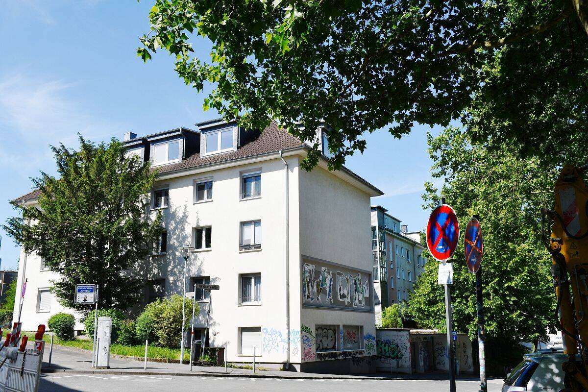 Zwischen Stadtleben und Parkidylle – attraktive 2-Zimmer-Wohnung im beliebten Woogsviertel – Darmstadt – Vorschaubild 2