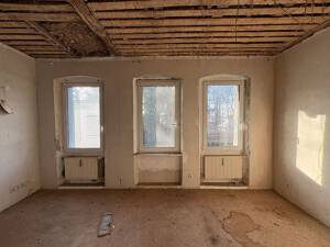 Historisches Mehrfamilienhaus mit großem Entwicklungspotenzial in zentraler Fürther Lage – 90762 Fürth – Vorschaubild 3