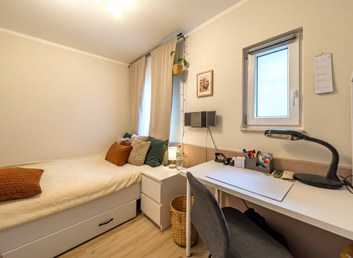Kleine, modernisierte 2-Zimmer-Eigentumswohnung in City-Nähe – Oldenburg – Vorschaubild 5