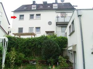 Als Anlage: tolle 4-Zimmer-Wohnung (OG) mit 2 Balkonen und Garage in Bad Cannstatt – 70374 Stuttgart – Vorschaubild 2