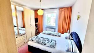Provisionsfrei: Stilvolle 3-Zimmer-Wohnung mit EBK+ Balkon, zentral im Stephaniviertel – 28195 Bremen – Vorschaubild 5