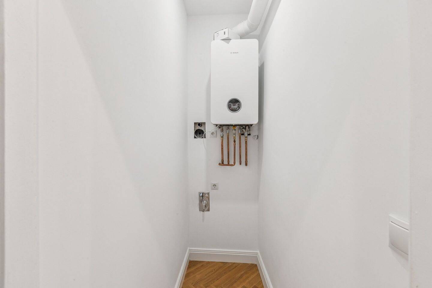 Wohnen am Wasser - Top sanierter Altbau mit sonnigem Südbalkon – Berlin – Vorschaubild 8