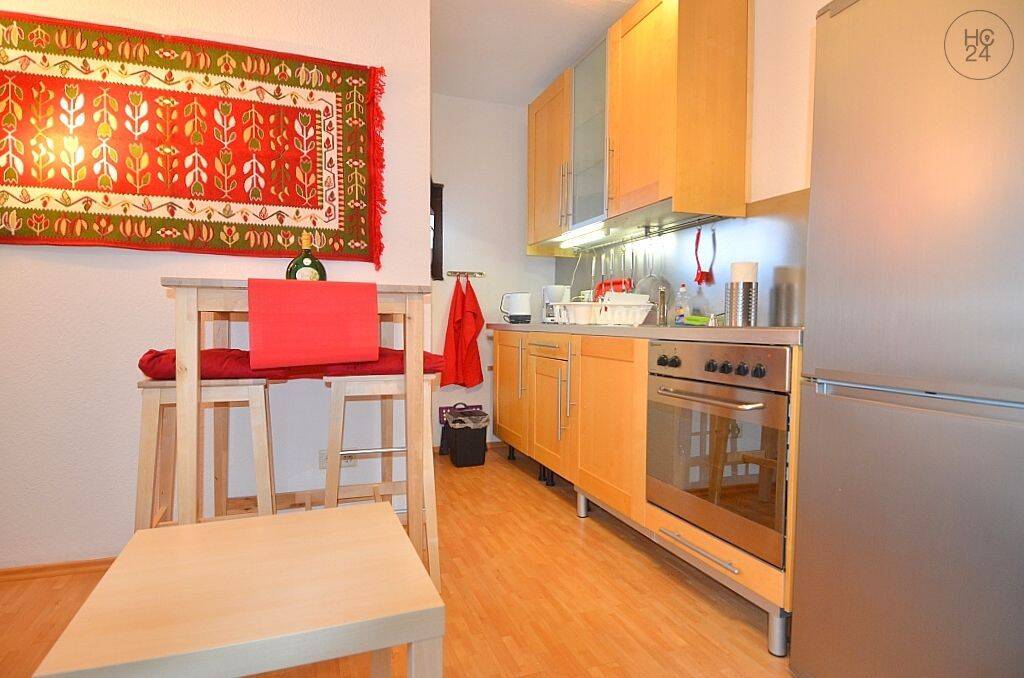 Möblierte 2-Zimmerwohnung in Frauenland mit Balkon