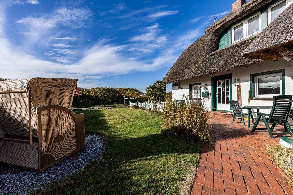 Traumhafte Lage trifft Tradition - Reetdachhaus auf Langeoog – Langeoog – Vorschaubild 2
