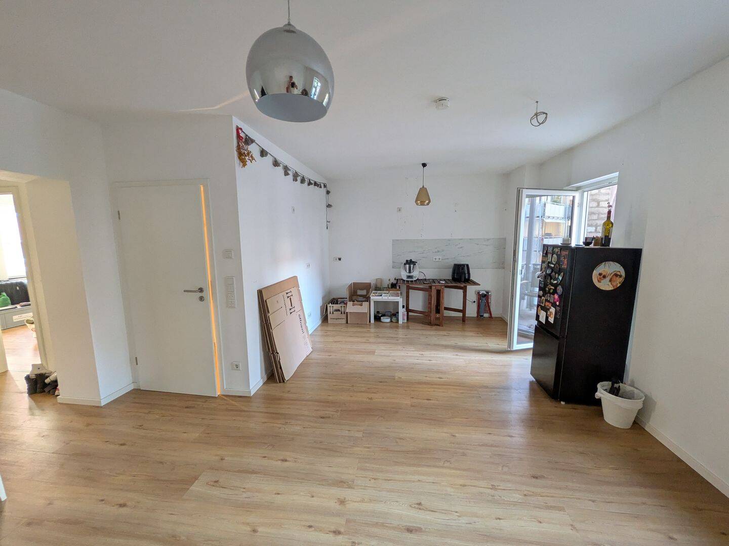 Stilvolles Wohnen im modernisierten Altbau - Erstklassige 2-Zimmer-Wohnung in Bestlage – Nürnberg – Vorschaubild 4