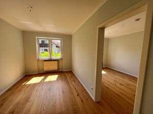 Große Vierzimmerwohnung mit Garage und Gartenanteil in Laubenheim – 55130 Mainz – Vorschaubild 5