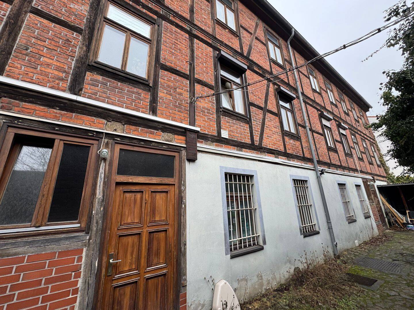 Renovierungsobjekt mit 11 Wohnungen zentral in Sudenburg – Magdeburg – Vorschaubild 4