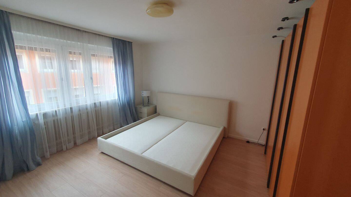 Möblierte 3-Zimmer-Wohnung in Bestlage nahe Kaiserburg / Albrecht Dürer Platz Nürnberg – Nürnberg – Vorschaubild 3