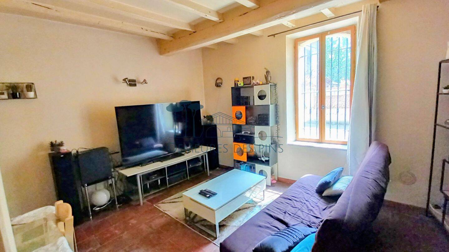 Appartement 3 pièces 84 m² · à Saint-Sulpice-la-Pointe · 83,5 m² · 179 000 €