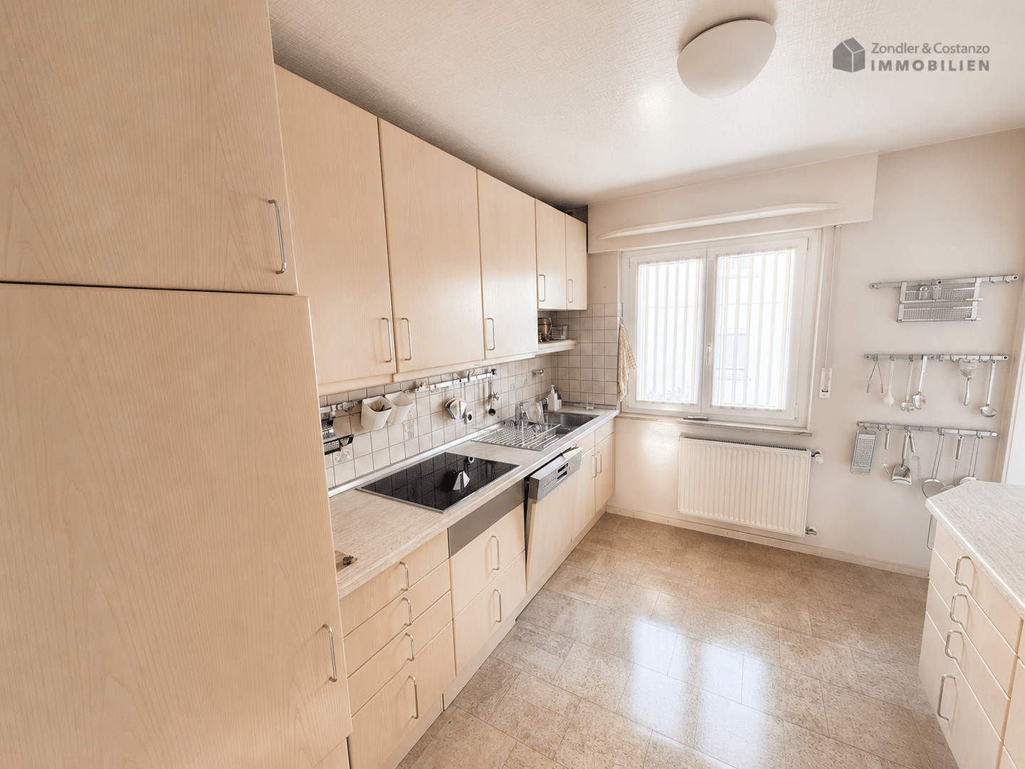 * WOW! Großzügige, gepflegte 4,5-Zi.-Wohnung mit Balkon * 105 qm * gute Lage in S-Untertürkheim * – Stuttgart – Vorschaubild 9
