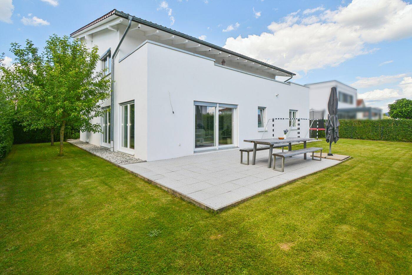 Architektur trifft Lebensqualität - Individuelles Designerhaus in begehrter Lage von Baunatal – Baunatal – Vorschaubild 2