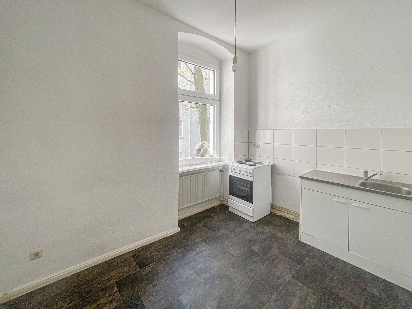 KLASSISCH SCHÖNE UND GEPFLEGTE ALTBAUWOHNUNG IN ERSTKLASSIGER LAGE AM REUTERPLATZ! PROVISIONSFREI! – Berlin – Vorschaubild 5