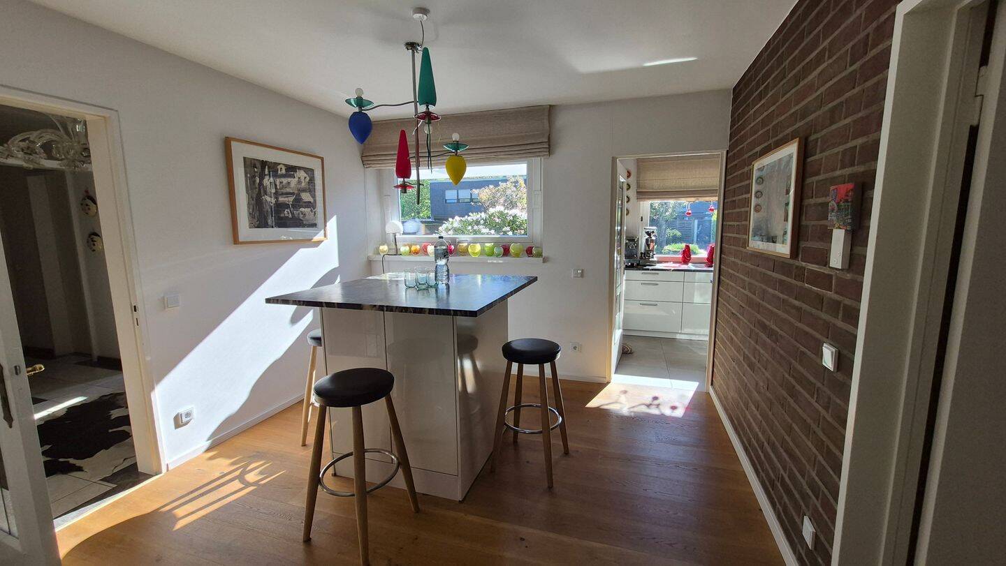 Architektenbungalow in 1a Wohnlage zum Schmölderpark gelegen ! Traumhafter Garten und Terrasse ! – Mönchengladbach – Vorschaubild 4