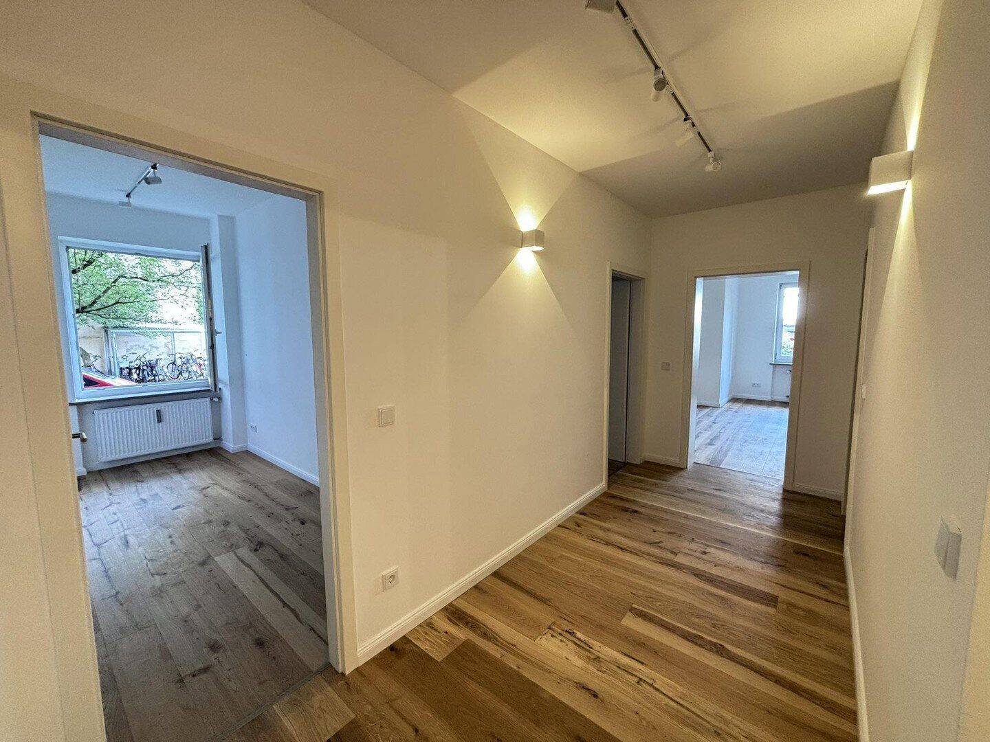 WG-geeignet & saniert: 3 Zimmer mit 2 Bädern in der Maxvorstadt – München – Vorschaubild 5