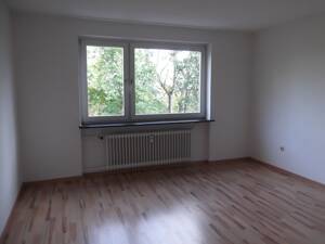 Tannenwäldchen: Zentral gelegene Wohnung mit Südbalkon, mit Blick über Kassel – 34119 Kassel – Vorschaubild 9