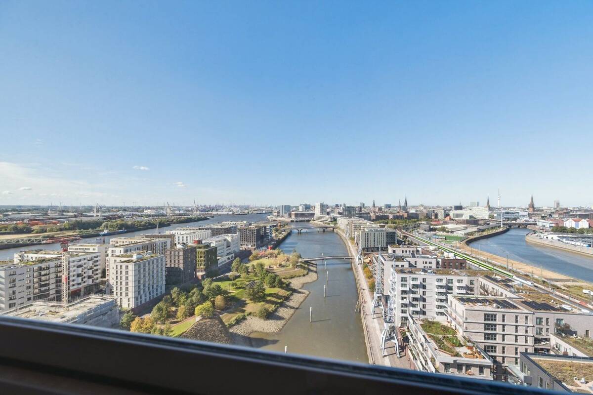 Phänomenales Wohnen mit Weitblick im höchsten Holzhaus der HafenCity – 20457 Hamburg – Bild 1 von 8