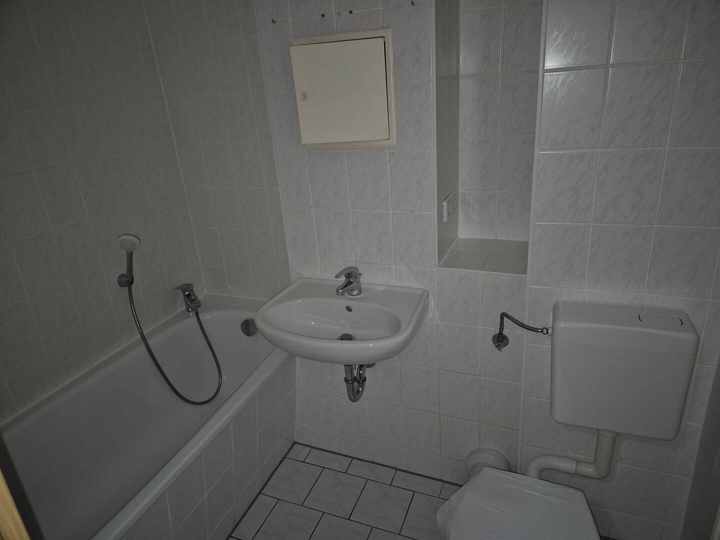 Gemütliches 1-Zimmer-Apartment im Erdgeschoss – Leipzig – Vorschaubild 4