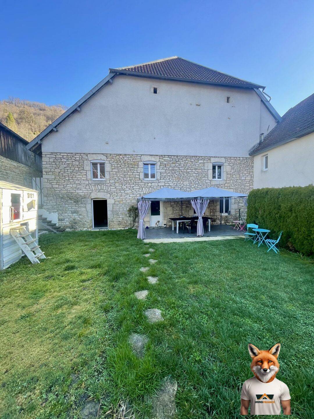 Maison 4 pièces 105 m² · à Montgesoye · 105 m² · 225 000 €