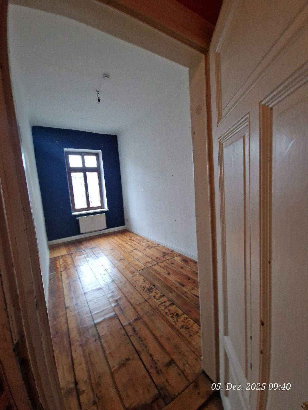 4-Raum-Wohnung mit Dielenboden und Stuckdecken – Leipzig – Vorschaubild 6