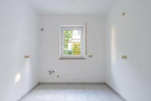 Aigner - Villenkolonie I: Exklusive 3-Zimmer-Erdgeschosswohnung in begehrter Villenlage – 81245 München – Vorschaubild 6
