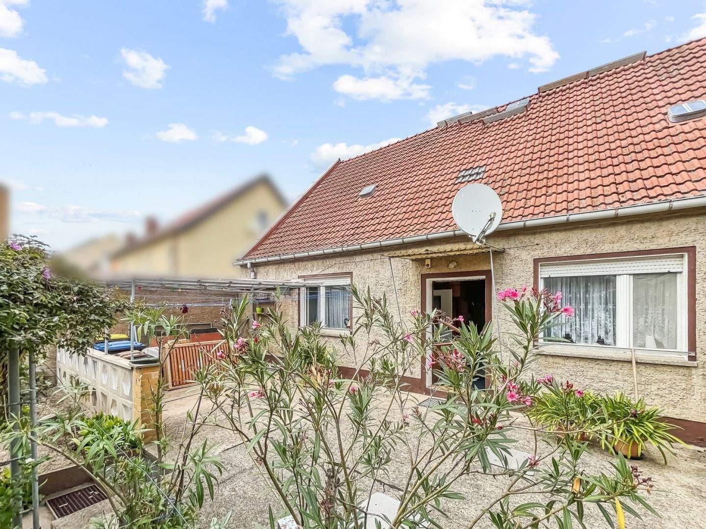 Einfamilienhaus mit Nebengebäude und Potential im ruhigen Mühlberg/Elbe zum Sofortbezug – Mühlberg/Elbe – Bild 1 von 9