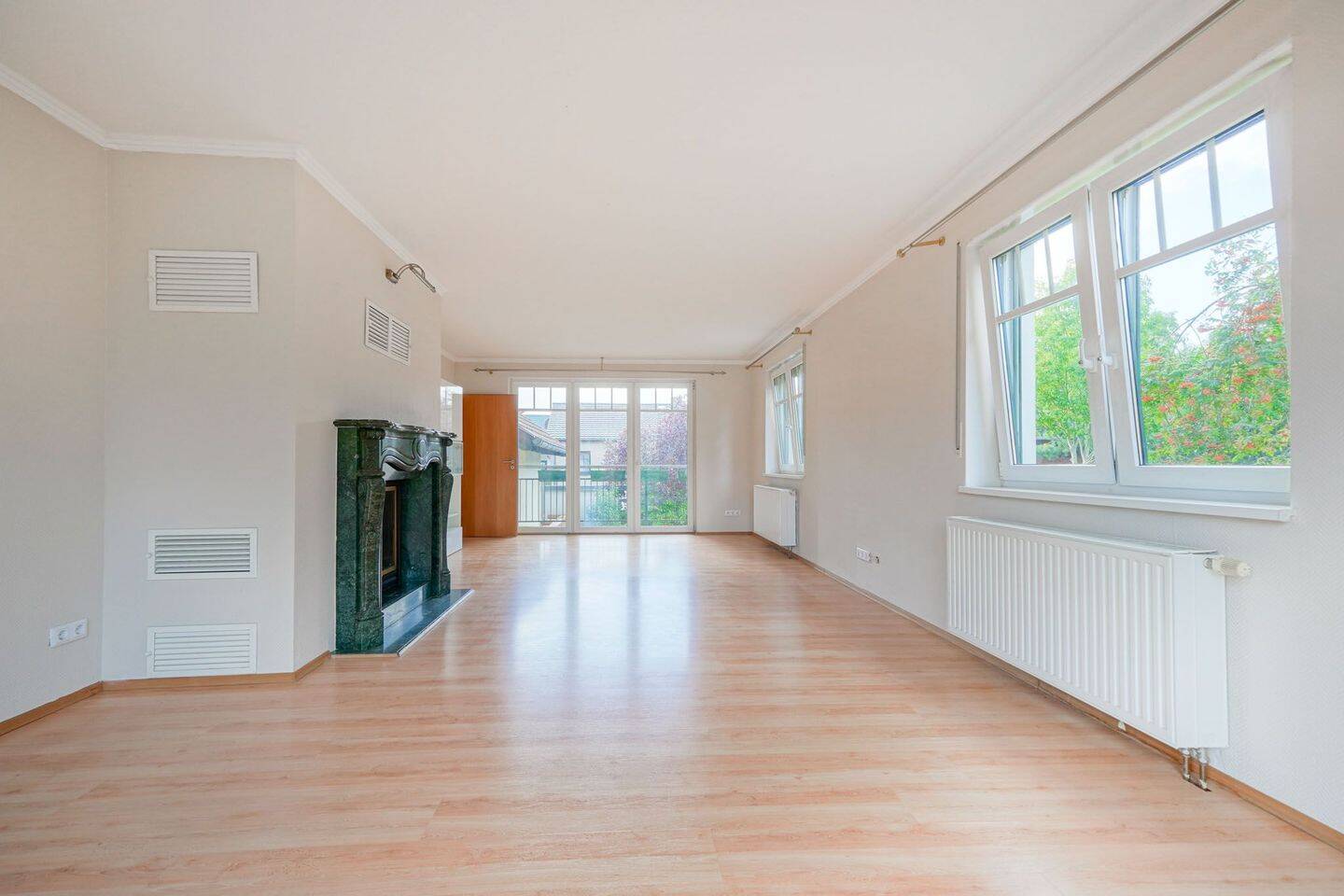 Stilvoll modernisiert in ruhiger Lage mit viel Raum für Familienleben